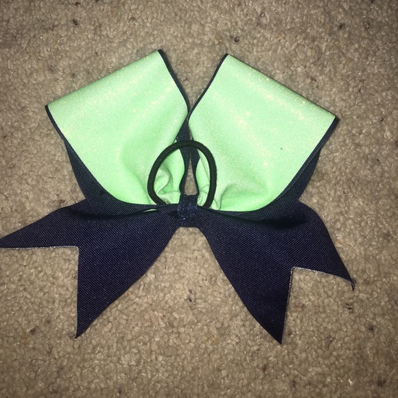 "Don't Sink" cheer bow - Picture 2 of 2