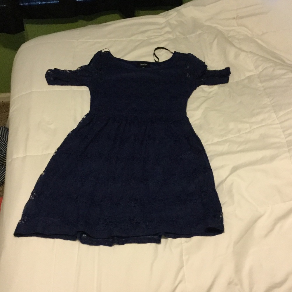 Navy blue lace dress with quarter sleeves