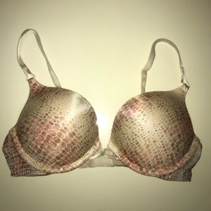 Victoria's Secret Bombshell Bra