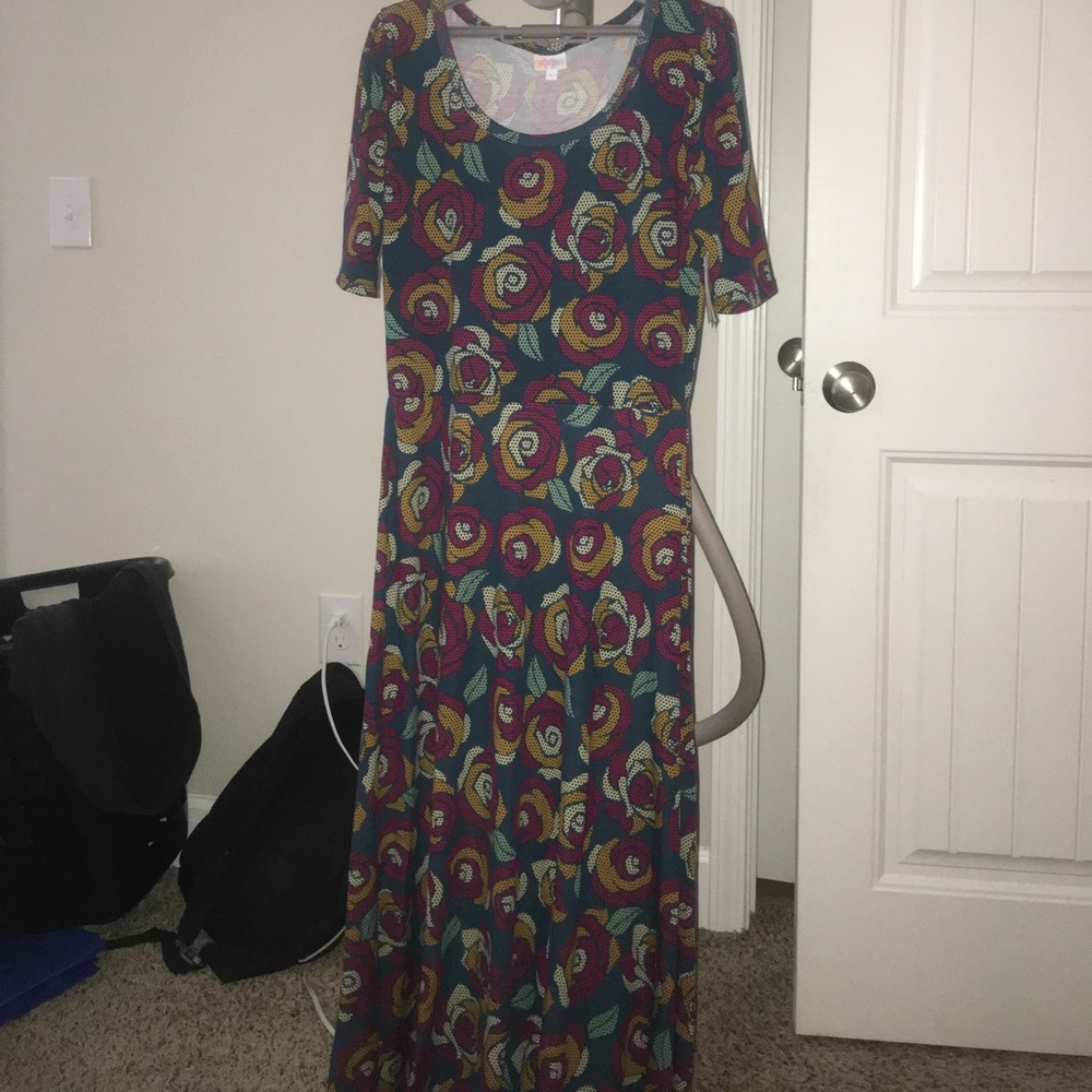 Large Lularoe Ana. NWT