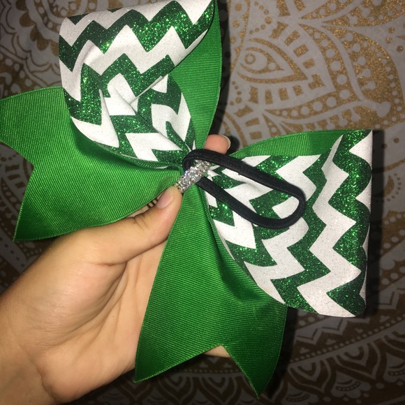 Green Chevron Cheer Bow - Picture 2 of 2