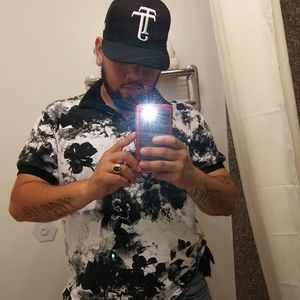 Meet your Posher, Omar