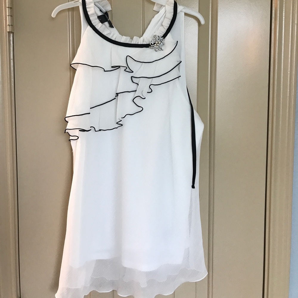 BCX sleeveless layered blouse, size large