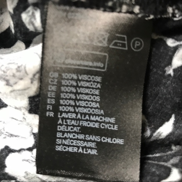 🌸🌸H&M Floral Button Down Racerback Tank Top - Picture 4 of 4