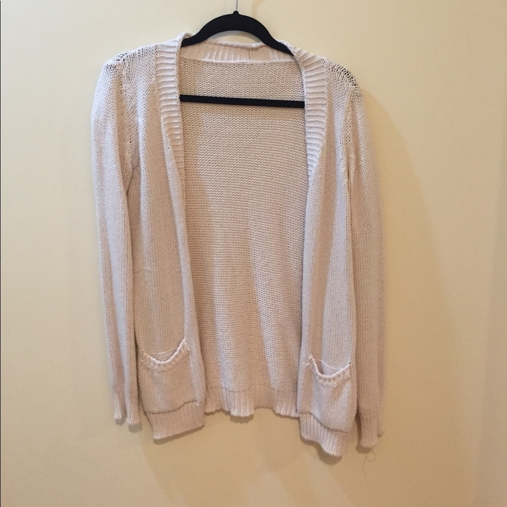 BRANDY MELVILLE CREAM CARDIGAN