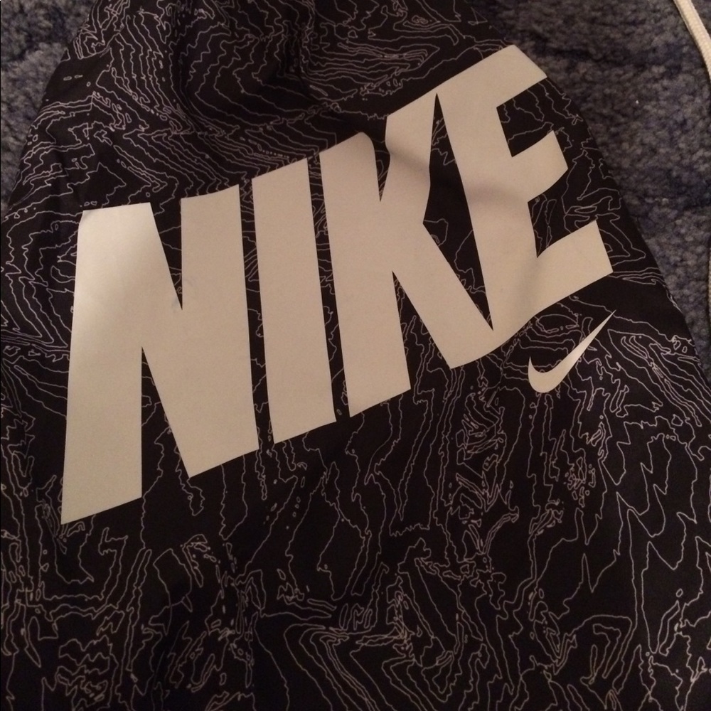 Nike drawstring bag