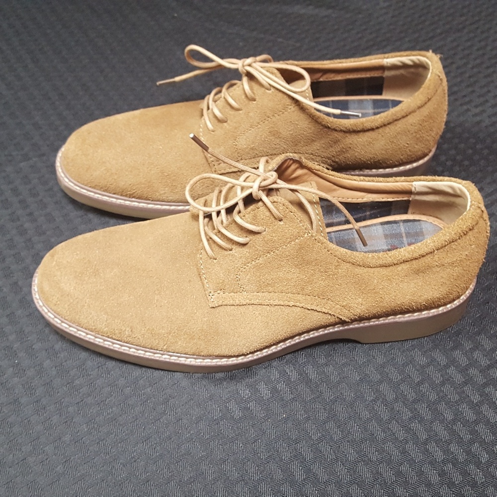 Mens casual shoes