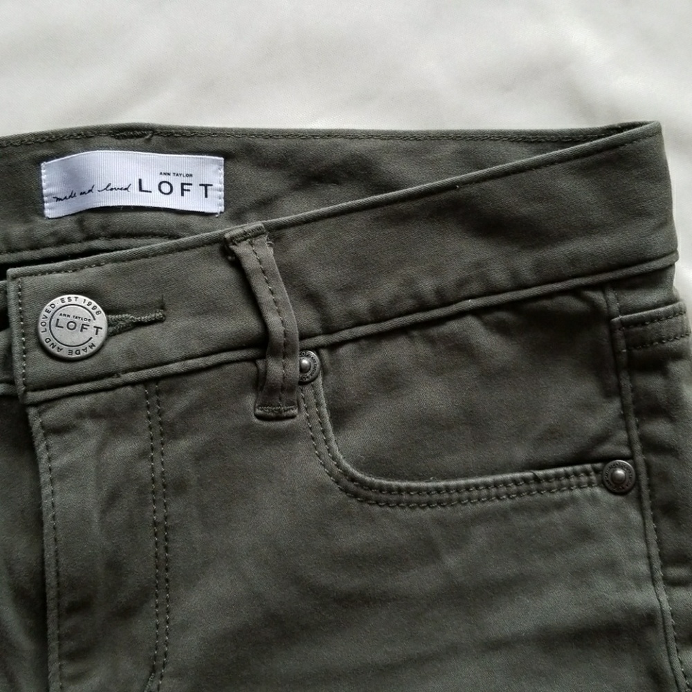 loft / green jeggings