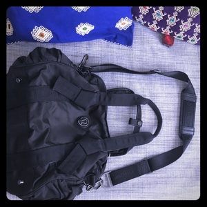 Lululemon small gym bag