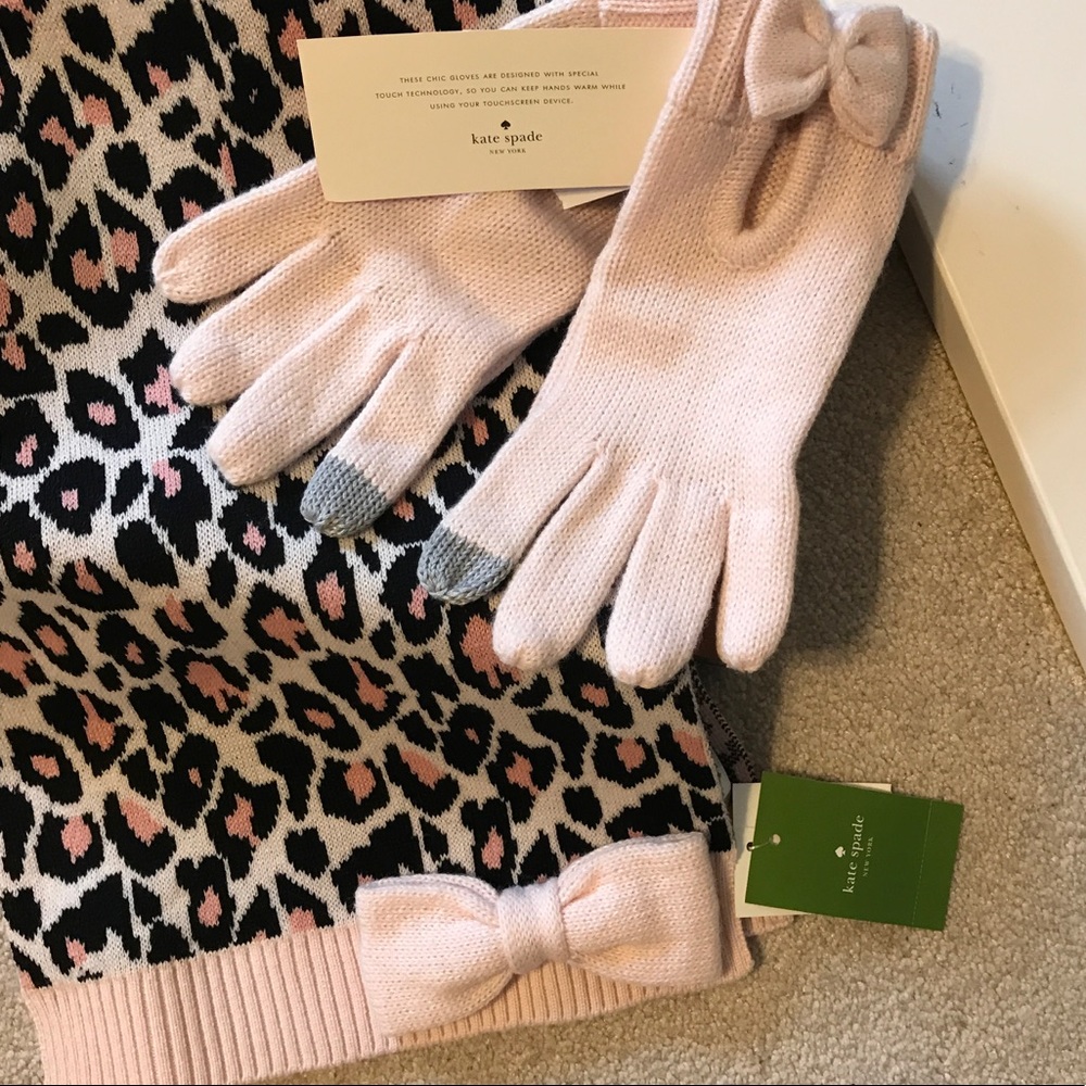 Kate Spade Scarf & Gloves Set