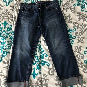 AE tomgirl jeans