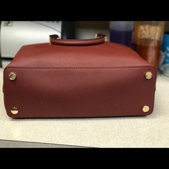 Michael Kors purse - Picture 3 of 4