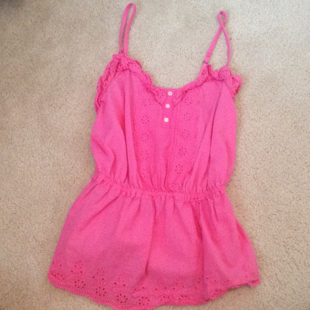 Pink tank top
