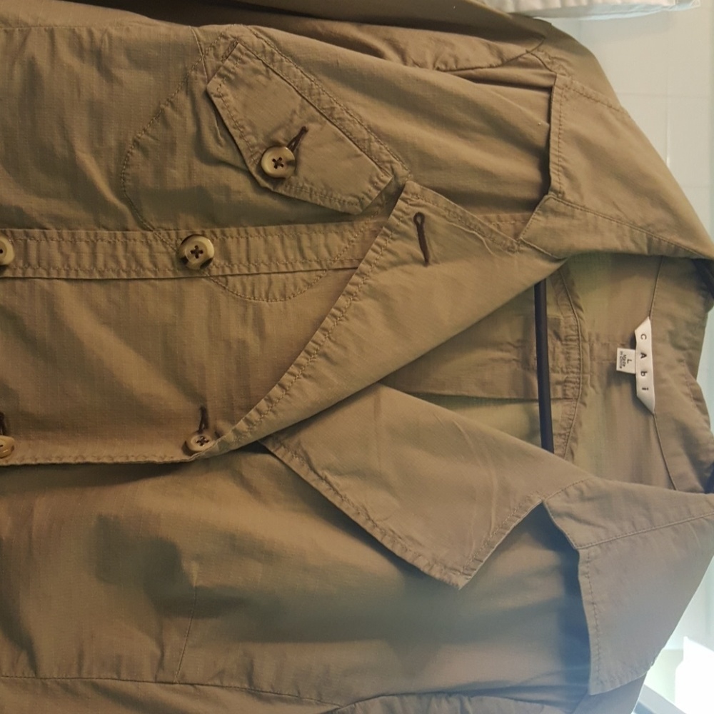CAbii Jacket Size Large