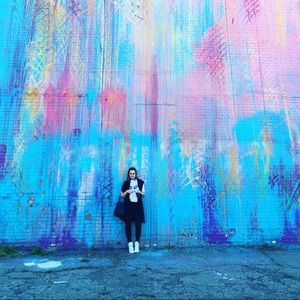 Meet your Posher, Suzanne