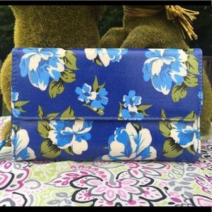 Brand new. my Big Fat Wallet made by. MUNDI