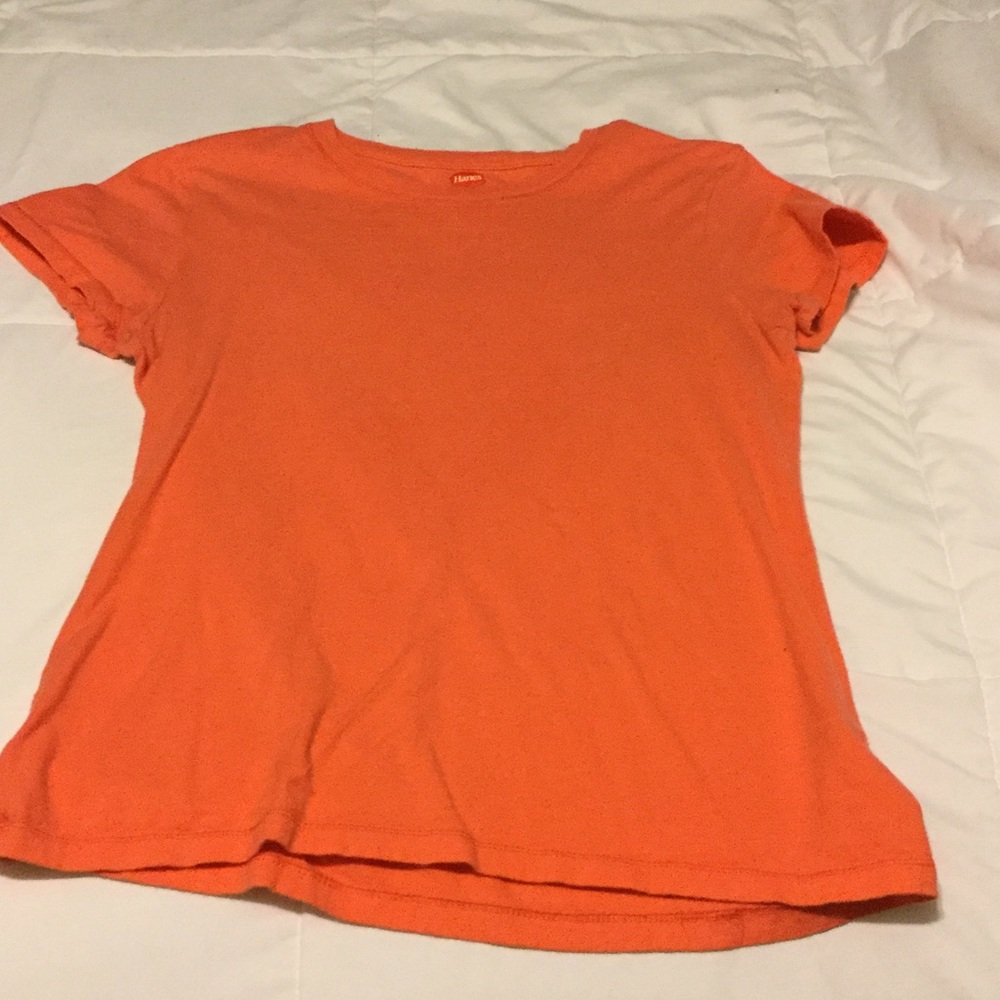 Orange tee
