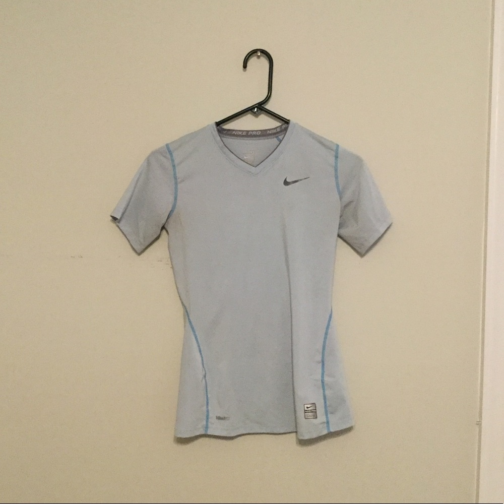 Nike work out top