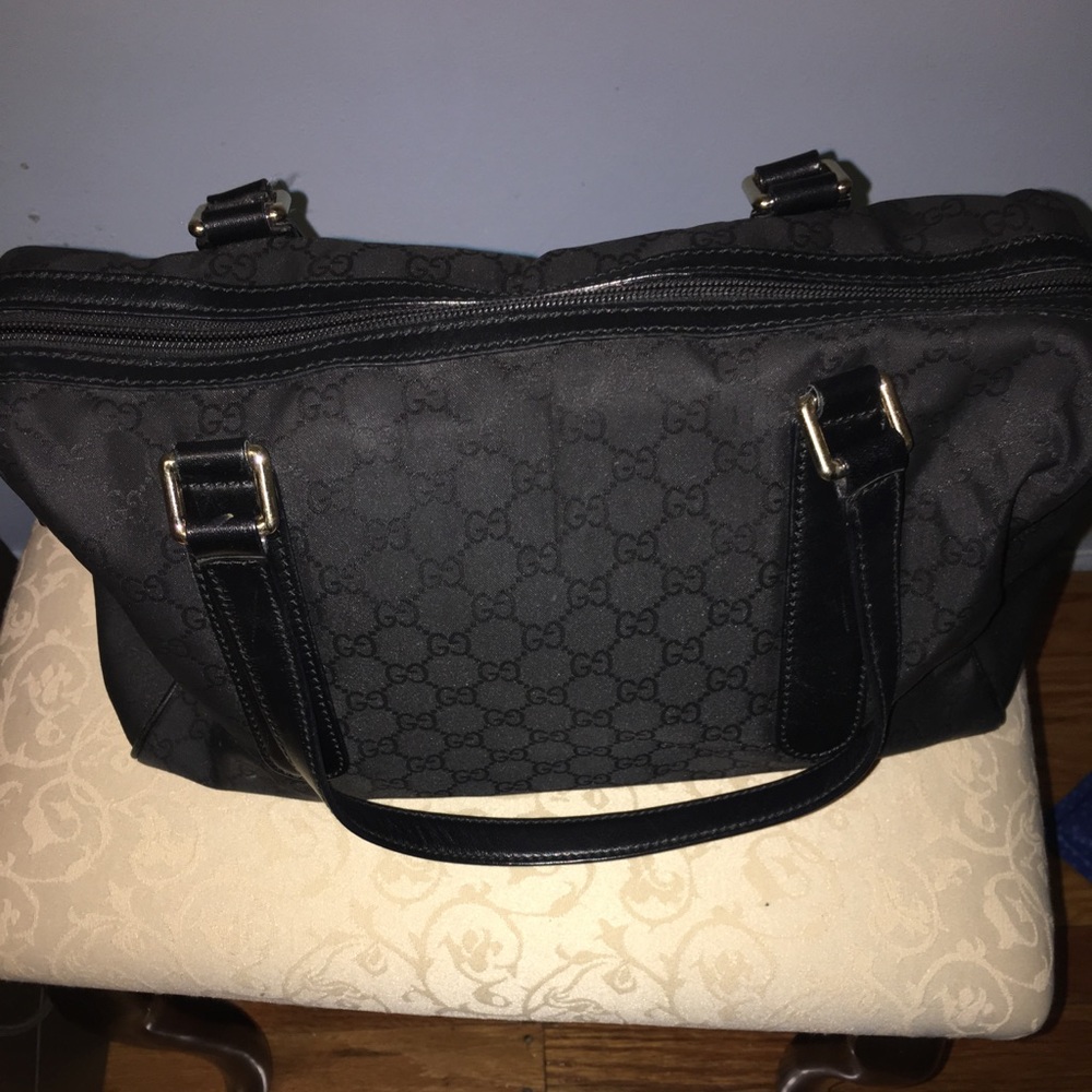 💯 Authentic Gucci Fabric Boston Bag
