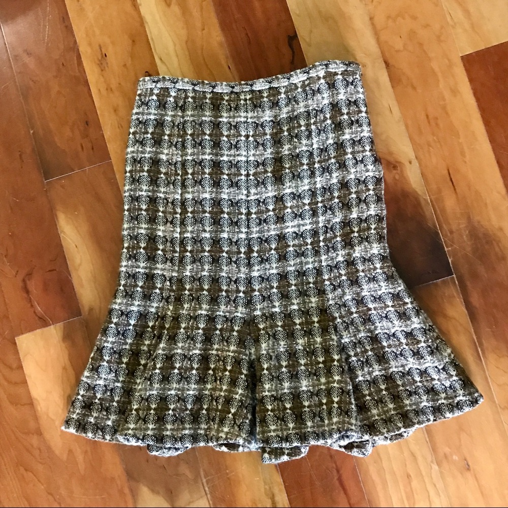Moschino Brown Patterned Knee Length Wool Skirt