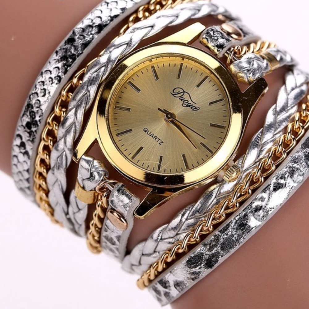 🌺NWT🌺 Beautiful silver wrap around watch