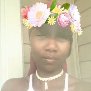 Meet your Posher, Devita