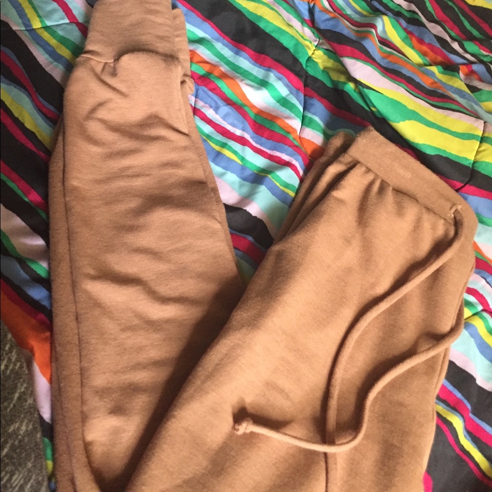 Nude Windsor Joggers