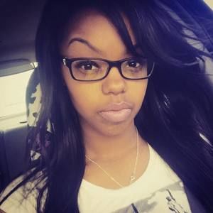 Meet your Posher, Keiria