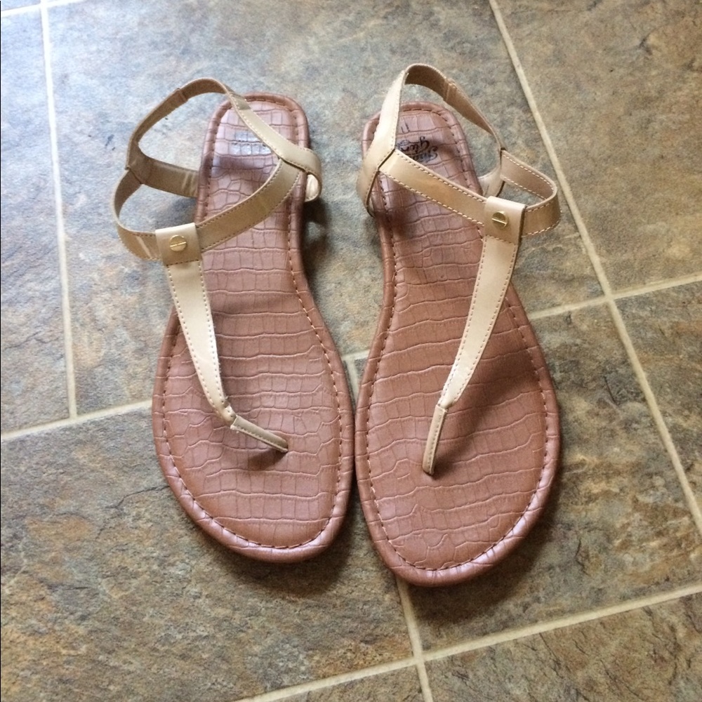 Nude thong sandals