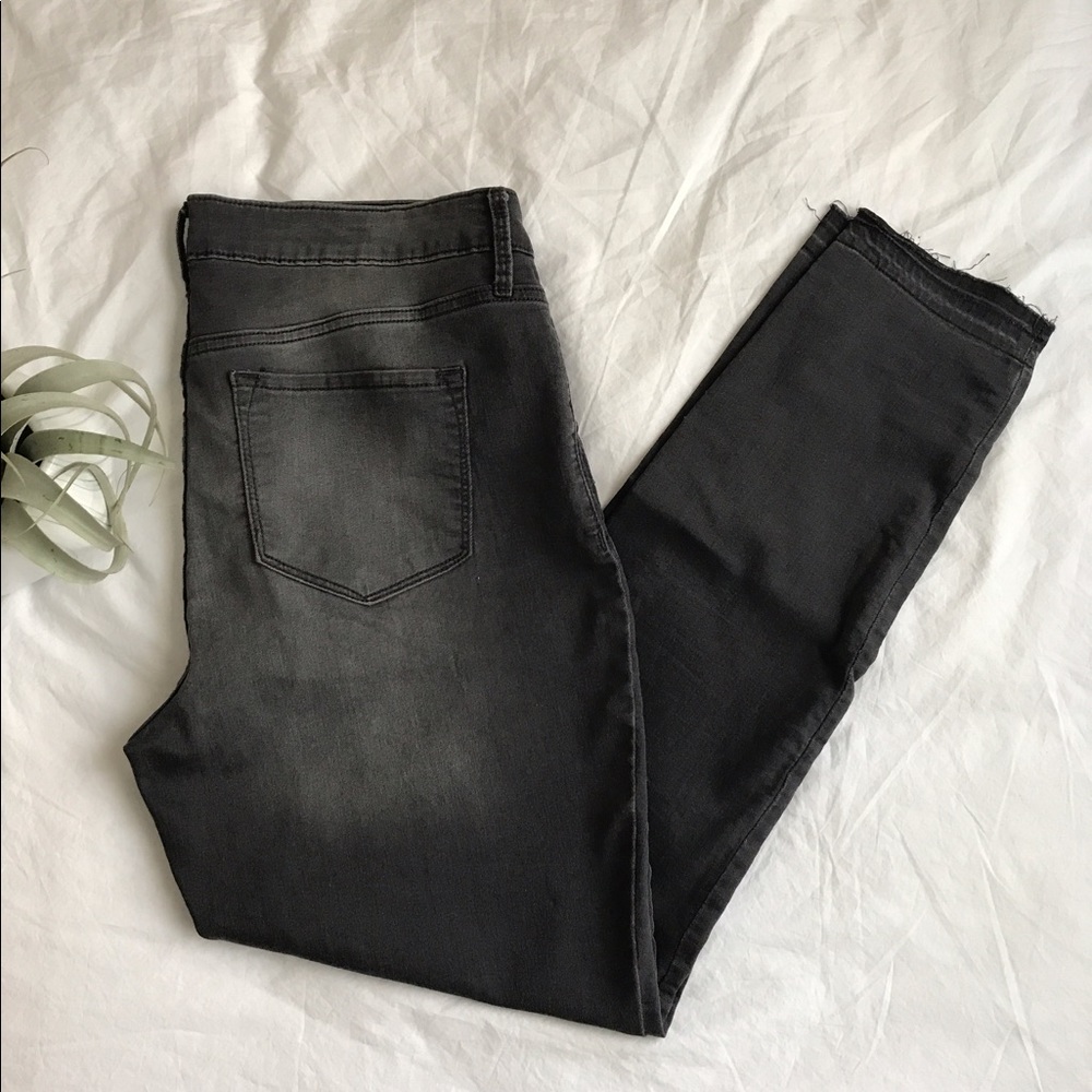 Old Navy Rockstar Mid Rise Jeans