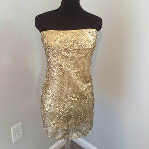 Forever 21 gold sequin strapless dress