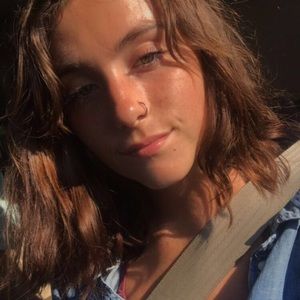 Meet your Posher, Skylar