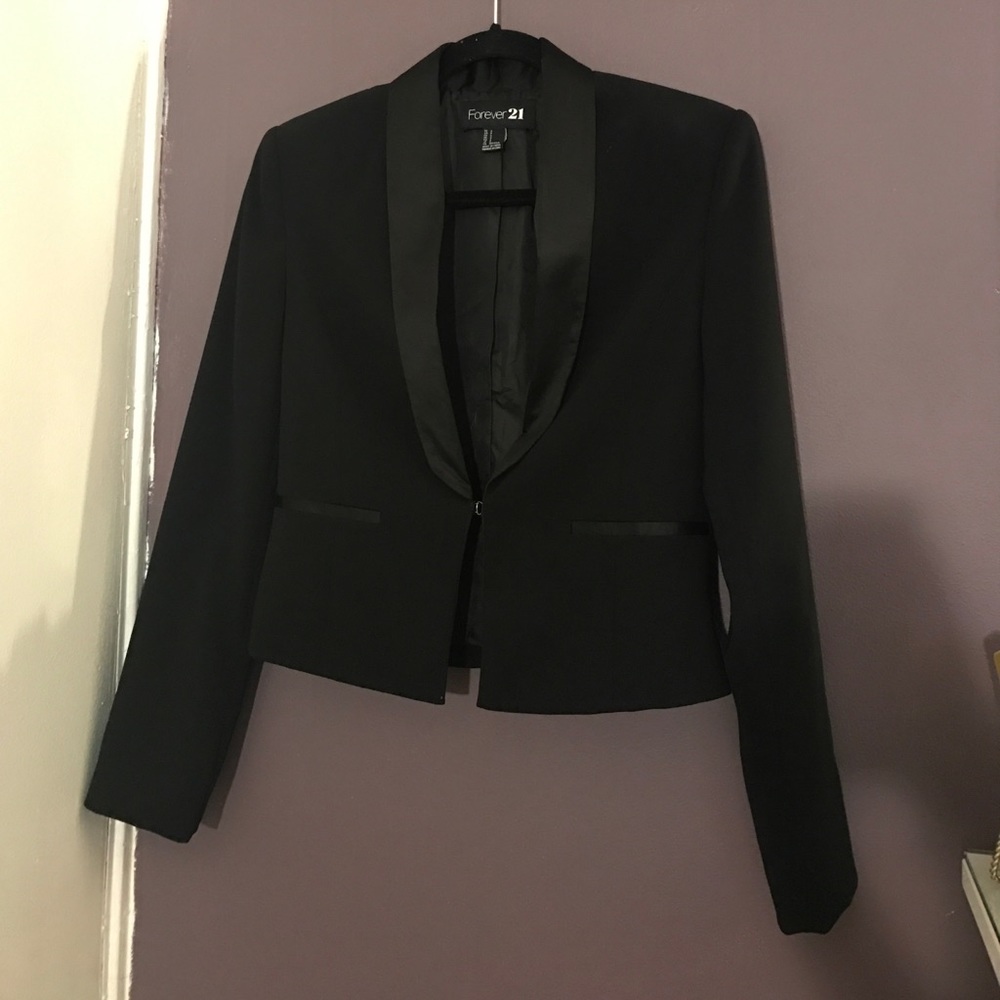 F21 Black Blazer