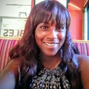 Meet your Posher, Antonette