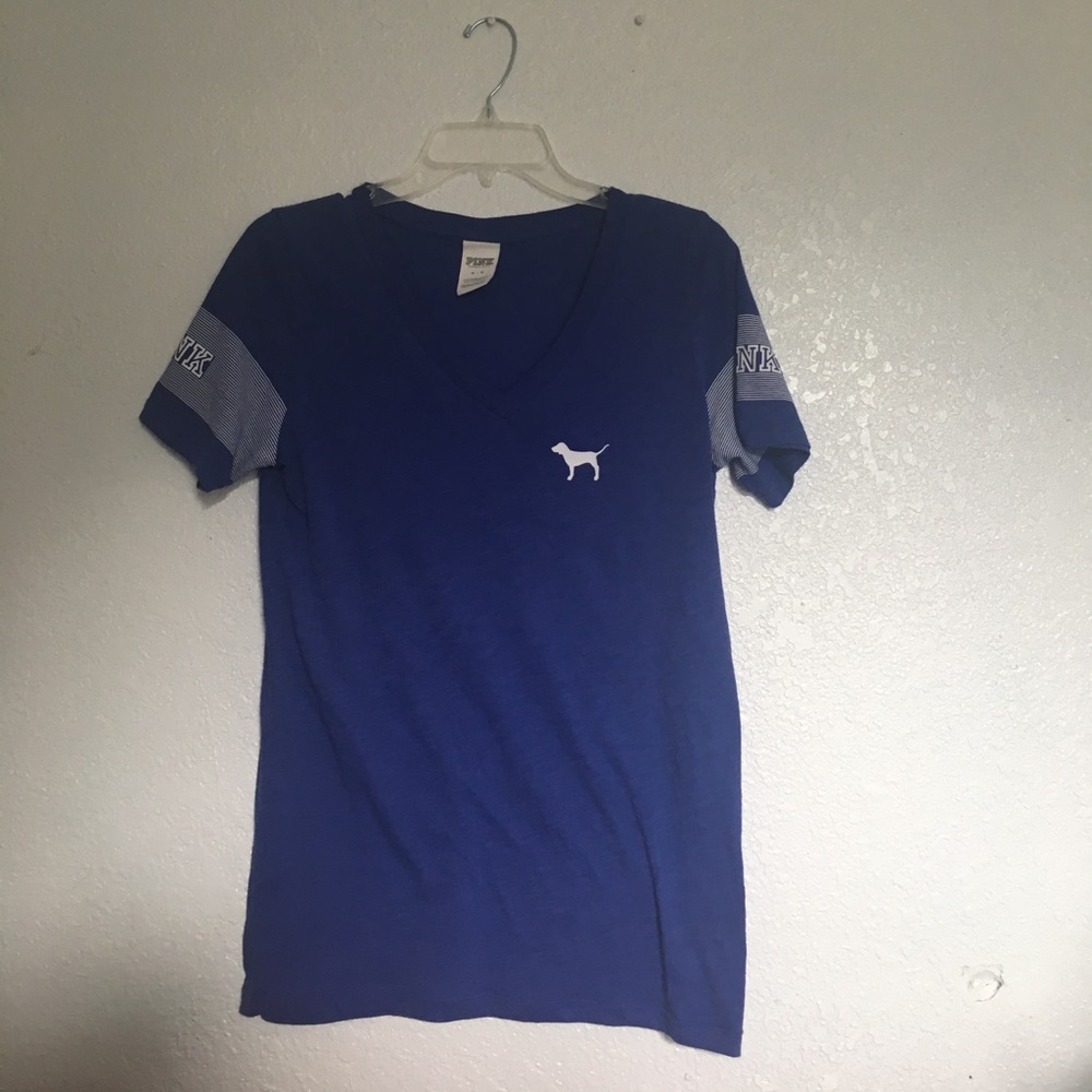 Casual v-neck tee from PINK