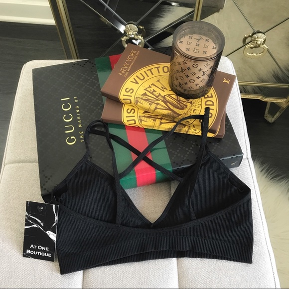 SOLD OUT // Modern X Criss-Cross Ribbed Sports Bra - Picture 3 of 7