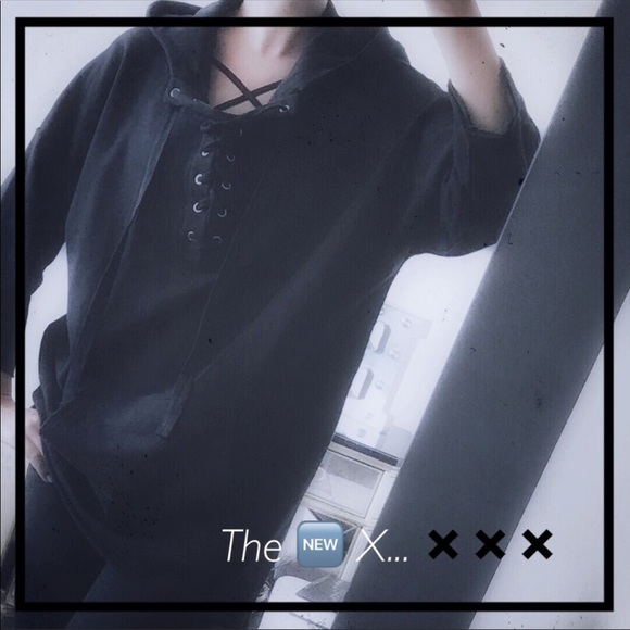 SOLD OUT // Modern X Criss-Cross Ribbed Sports Bra - Picture 7 of 7