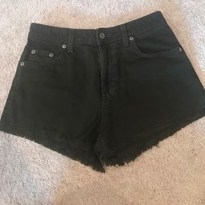 LF- high waisted Carmar shorts