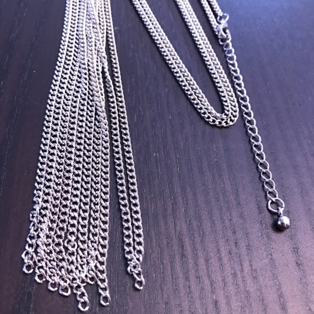 NEW!💙💎TASSEL! KNOT NECKLACE!💎💙GORGEOUS! SILVER - Picture 5 of 8