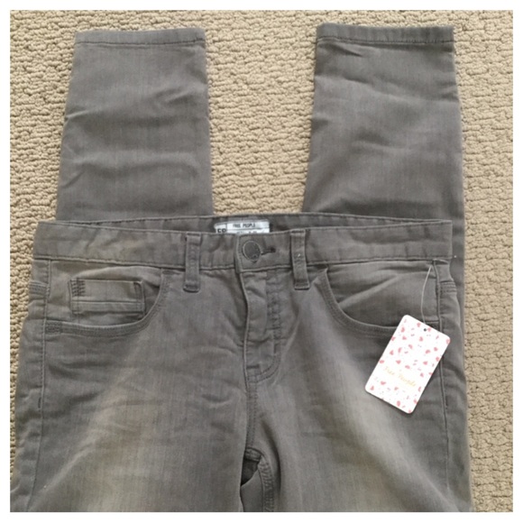 Free People Murray Wash Ankle Skinny Jeans.  NWT. - Picture 5 of 8
