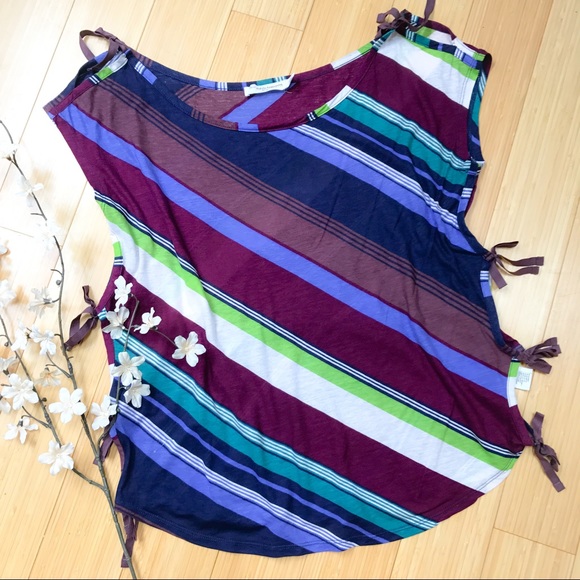 Anthropologie Tops - Anthropologie PILCRO tie sides shirts, M.