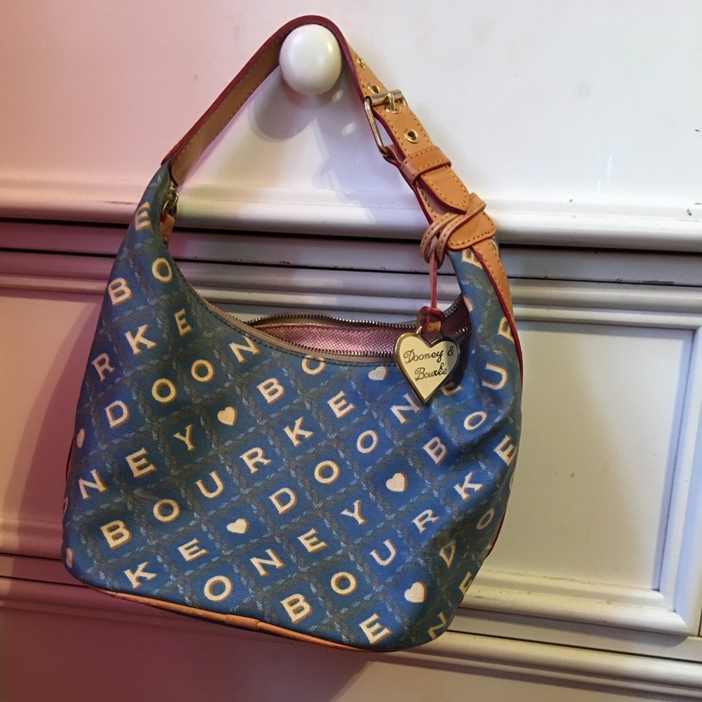 Hand bag