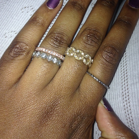 Francesca Rings - Picture 6 of 6