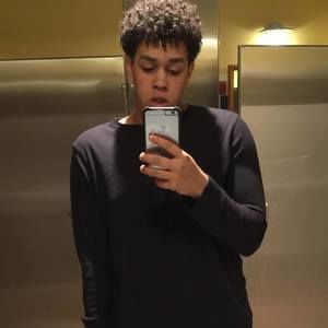 Meet your Posher, Trae