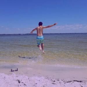 Meet your Posher, Julian