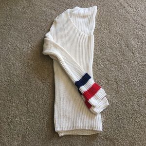 Brandy Melville Oversized Pullover Sweater