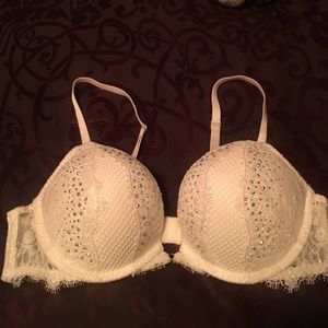 Victoria's Secret Bombshell bra