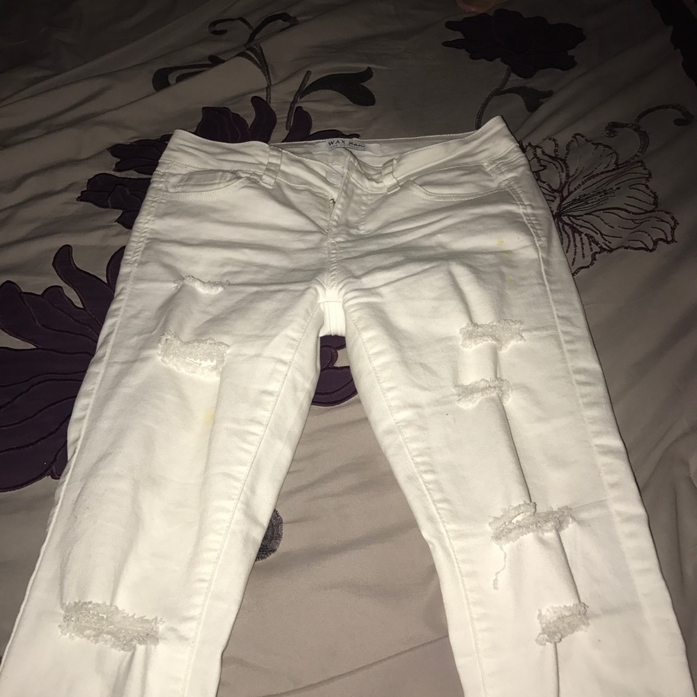 White cut jean