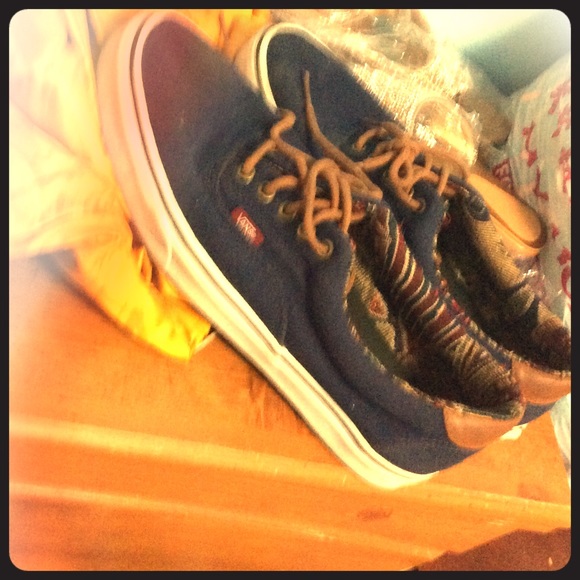 Vans | Sk8 Low Two-Tone Navy/Blue | Shoe – Gunthers Supply  Vans low top