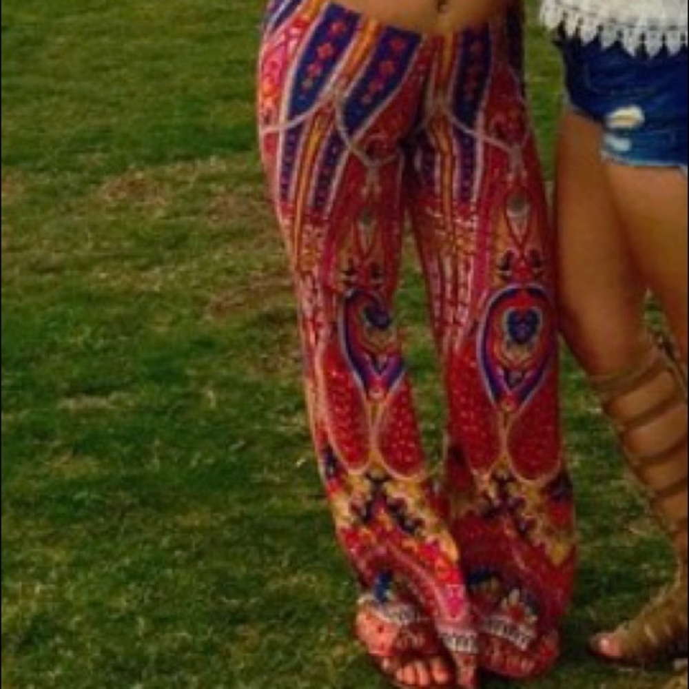 Billabong flowy hippie festival pants